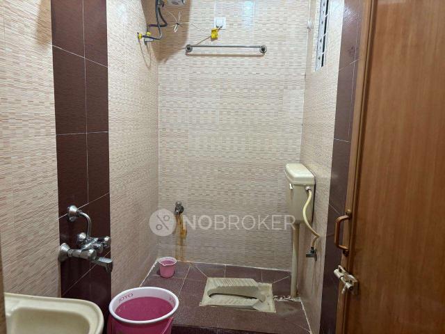 2 BHK Flat In Vasavi Royal For Sale In Electronic City