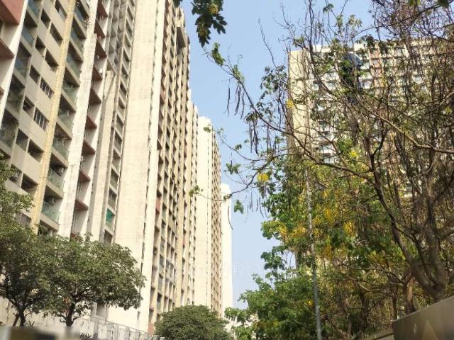 2 BHK Flat In Vasant Oasis For Sale In Andheri East