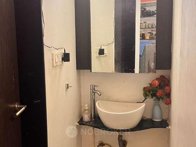 2 BHK Flat In Vastushree Adrina for Lease In Mundhwa