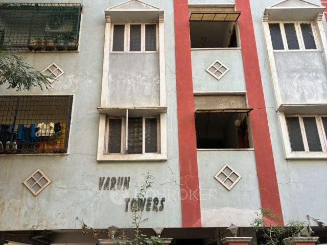 2 BHK Flat In Varun Towers, Malkajgiri For Sale In Malkajgiri