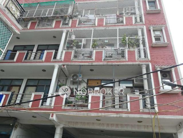 2 BHK Flat In Veridian Apartments, Chhatarpur for Rent In V