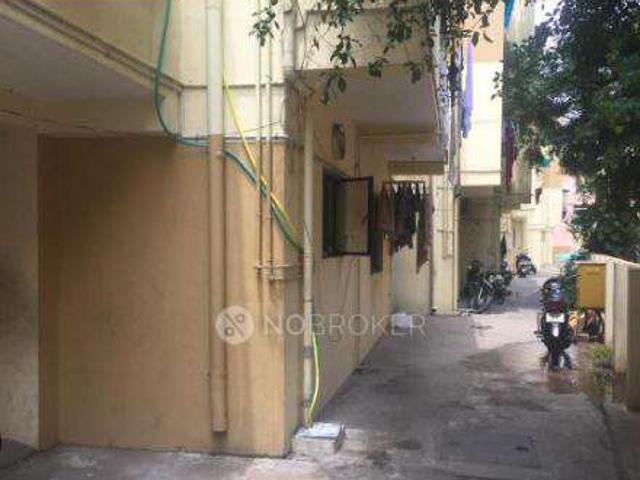 2 BHK Flat In Vignesh Apartments, West Saidapet For Sale In