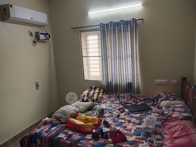 2 BHK Flat In Vignesh Flats For Sale In Nanmangalam