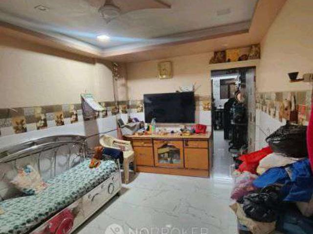 2 BHK Flat In Vighnahar Society For Sale In Malad West