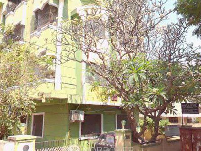 2 BHK Flat In Vijay Apartments, Shenoy Nagar For Sale In Shenoy Nagar