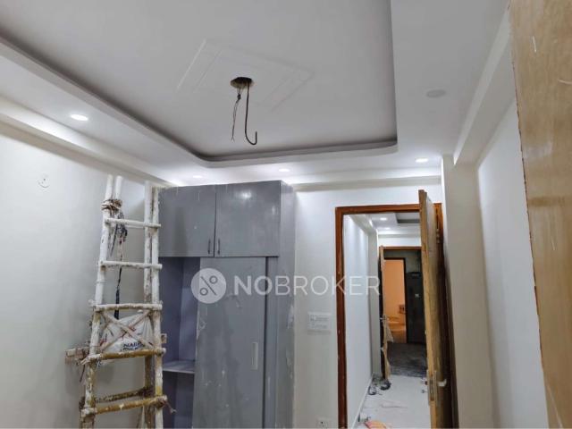 2 BHK Flat In Vijay Laxmi Apartment for Rent In Sector 73
