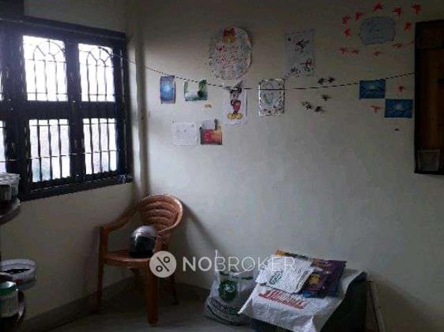 2 BHK Flat In Vijaya Shanti Apartments For Sale In West Mam