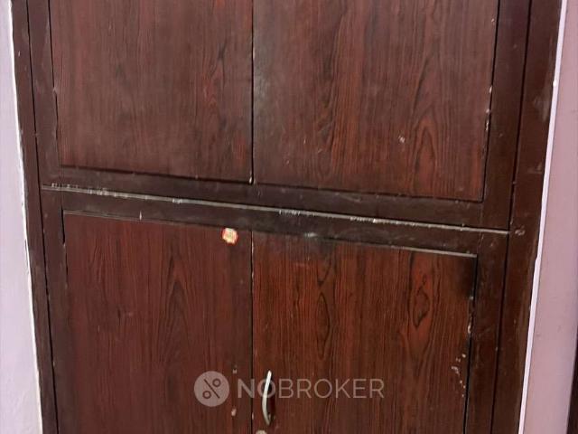 2 BHK Flat In Vijayalakshmi Apartment for Rent In Madipakkam