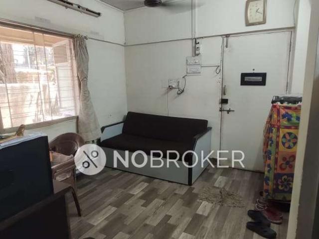 2 BHK Flat In Vinayak Coopetive House Society For Sale In Kandivali West