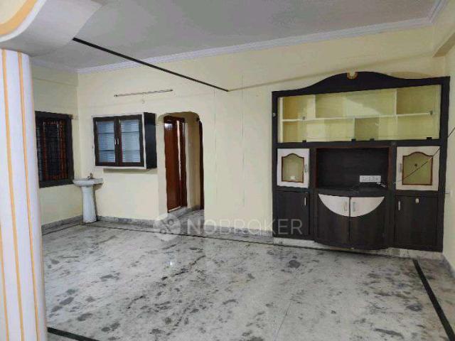 2 BHK Flat In Vineela Homes For Sale In Hmt Swarnapuri Colony Miyapur