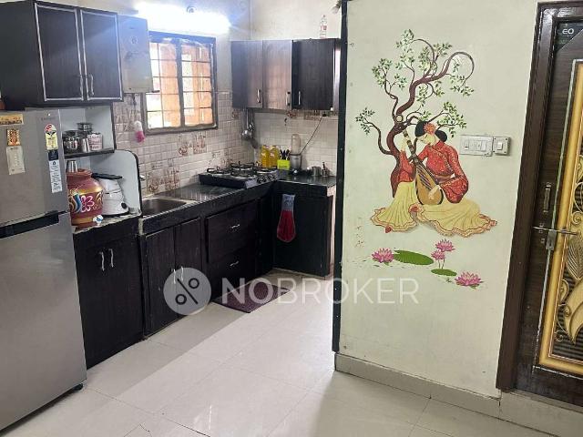 2 BHK Flat In Vineshaw Towers For Sale In Vineshaw Towers