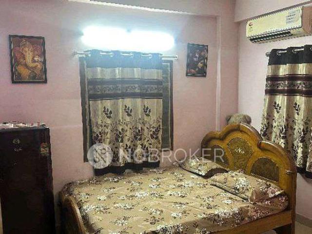 2 BHK Flat In Vinesha Tower For Sale In Moosapet