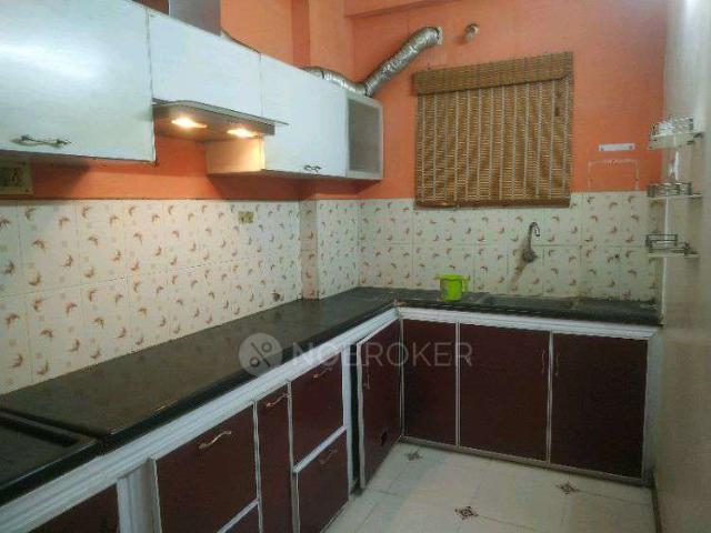 2 BHK Flat In Vishal Apartment for Rent In Madipakkam