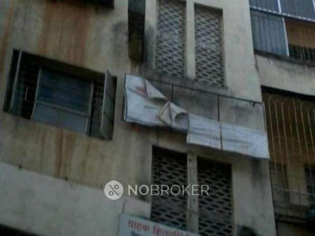 2 BHK Flat In Vishnu Apartments For Sale In Sadashiv Peth