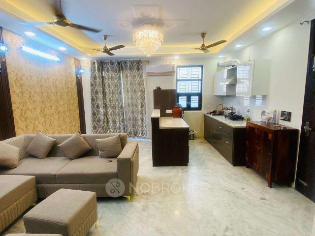 2 BHK Flat In Vishnu Garden For Sale In Vishnu Garden