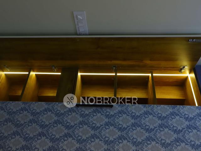 2 BHK Flat In Vishnu Nivas, Gayatri Nagar For Sale In Borabanda