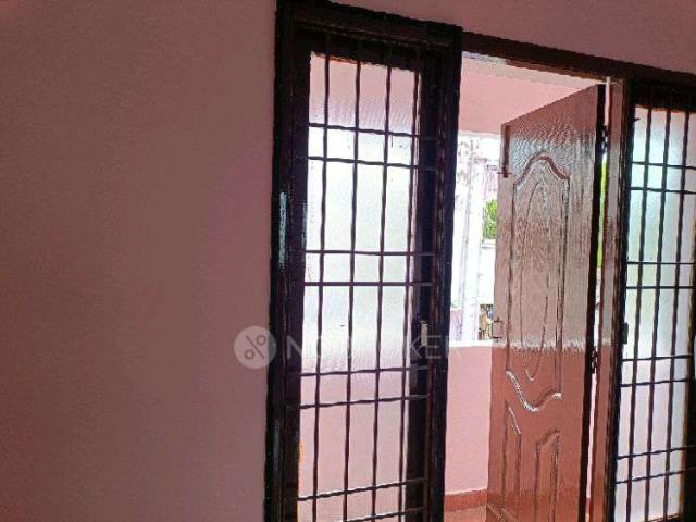 2 BHK Flat In Viswakarma Ruby for Rent In Urappakkam