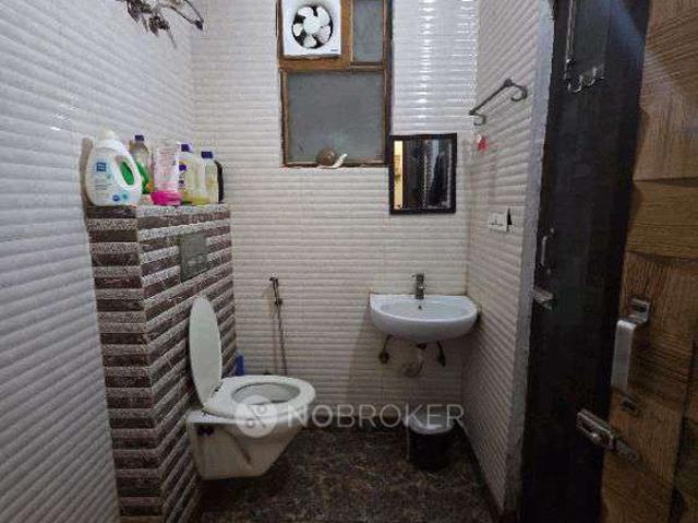 2 BHK Flat In Vp 12th Avenue for Rent In Sector 49