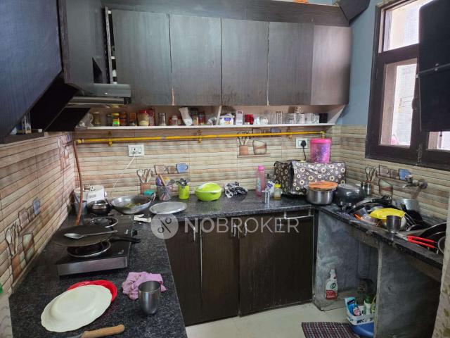 2 BHK Flat In Vp 12th Avenue for Rent In Sector 49