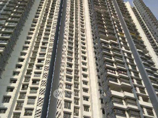 2 BHK Flat In Wadhwa Atmosphere Phase 1 For Sale In Mulund