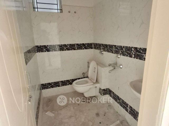 2 BHK Flat In Warrior Towers For Sale In Yelahanka