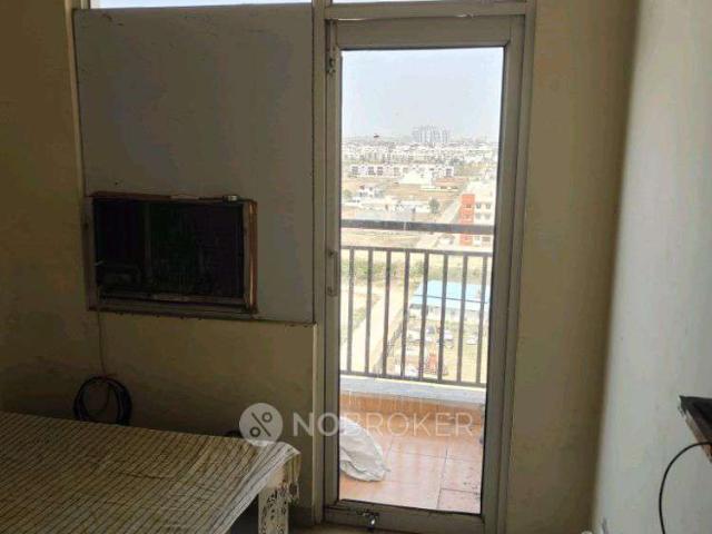 2 BHK Flat In Wave City Ghaziabad for Rent In Swamanorath Building, Wave City, Ghaziabad, U. P