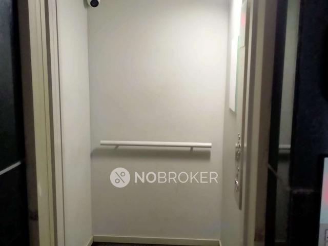 2 BHK Flat In Wave Executive Floors Nh 24 Ghaziabad for Rent