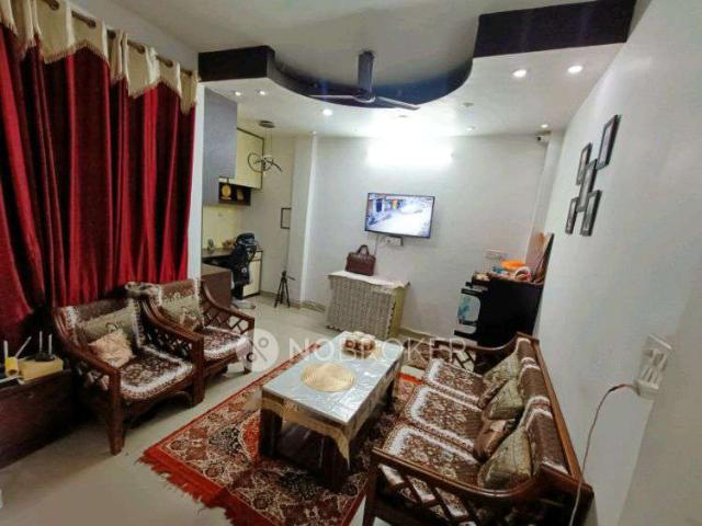 2 BHK Flat In West Delhi For Sale In Subhash Nagar