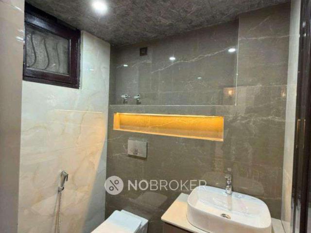 2 BHK Flat In White House Apartment for Rent In Indirapuram