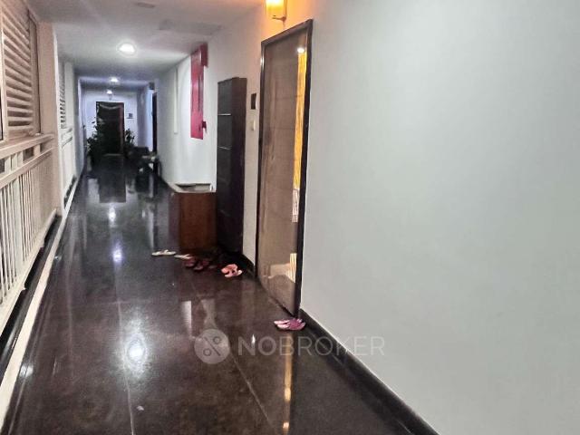 2 BHK Flat In White Rose Apartment For Sale In Thoraipakkam