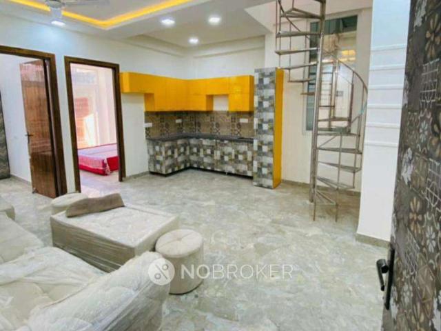 2 BHK Flat In Wisteria For Sale In Sector Omega 1