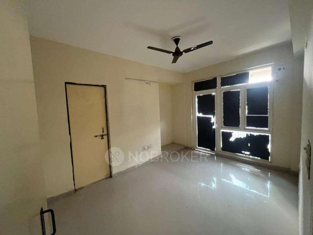 2 BHK Flat In Yamuna Expressway Authority Flat for Rent In Yamuna Expressway