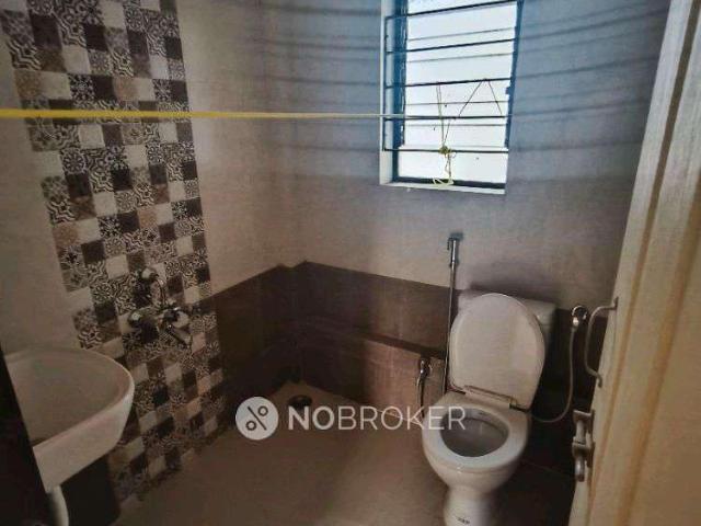 2 BHK Flat In Yashmal For Sale In, Kasba Peth