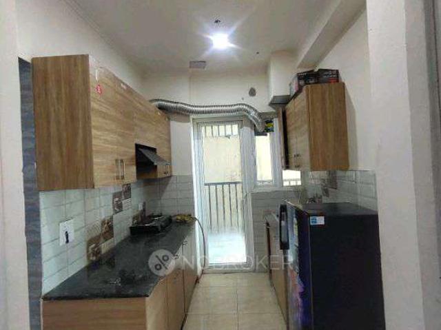 2 BHK Flat In 16th Parkview Independent Floors for Rent In Yamuna Expressway