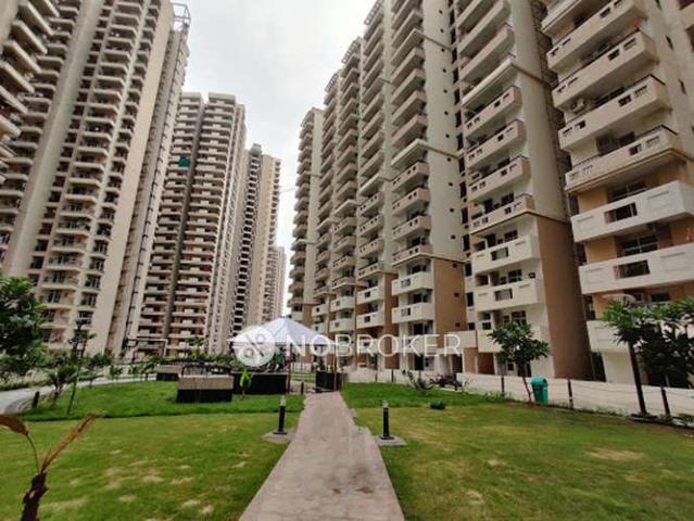 2 BHK Flat In 12th Avenue, Gaur City 2 For Sale In Gaur City 2