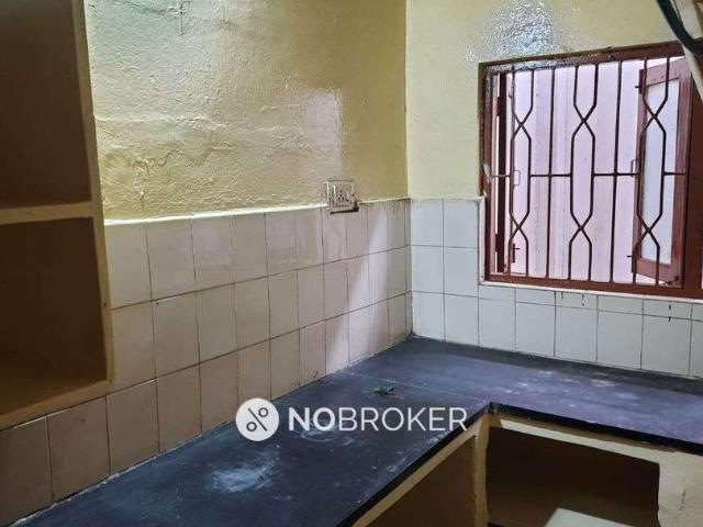 2 BHK Flat In 207, Suraj Arcade for Rent In Suraj Arcade Ap