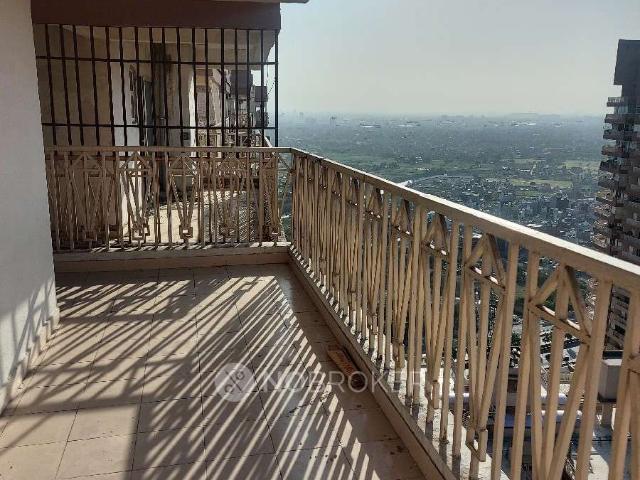 2 BHK Flat In 7th Avenue for Rent In Sector 4