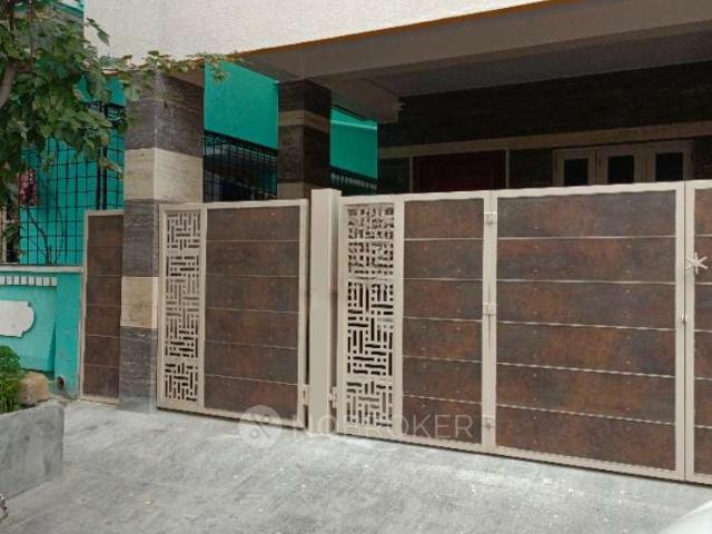 2 BHK House for Lease In Bommanahalli