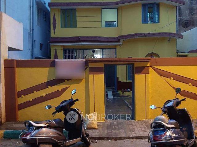 2 BHK House for Lease In Binnipete