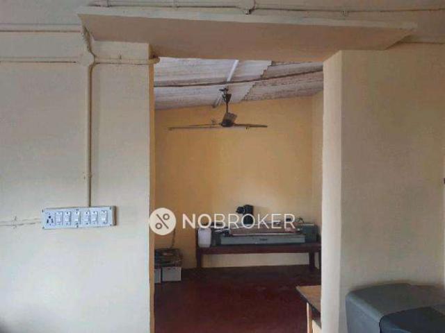 2 BHK House for Lease In Dr Rajkumar Rd