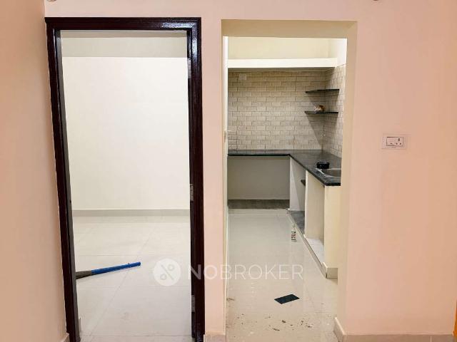 2 BHK Flat for Lease In Kamanahalli