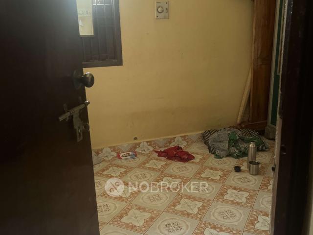 2 BHK House for Lease In Karapakkam