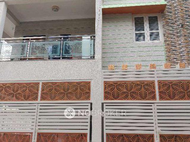 2 BHK House for Lease In Horamavu