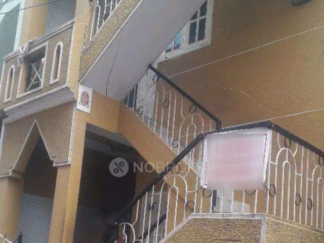 2 BHK House for Lease In Halasuru
