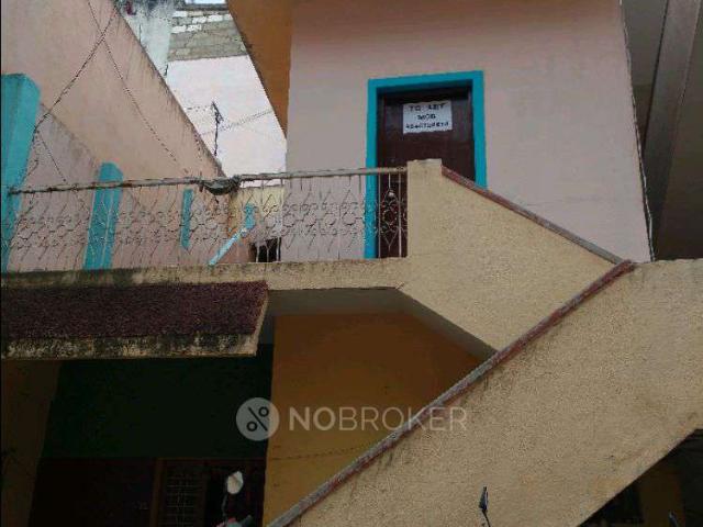 2 BHK House for Lease In Madiwala