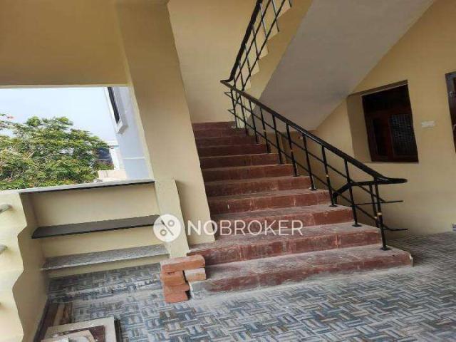 2 BHK House for Lease In Mel Ayanambakkam