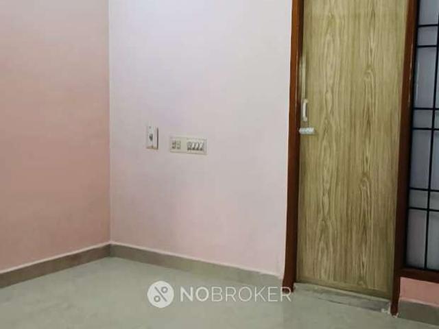 2 BHK House for Lease In Neelankarai