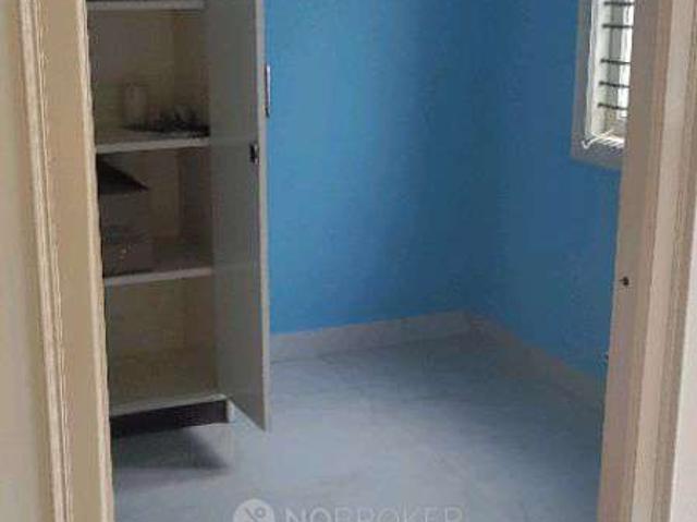 2 BHK House for Lease In Vh3p+8cg, Bannerghatta Rd, Gundapp