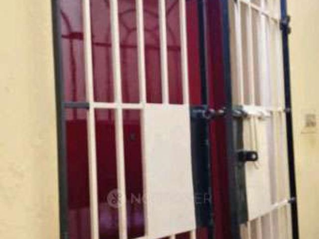 2 BHK House for Lease In X6g7+v2p, 6th Main Rd, Ags Colony
