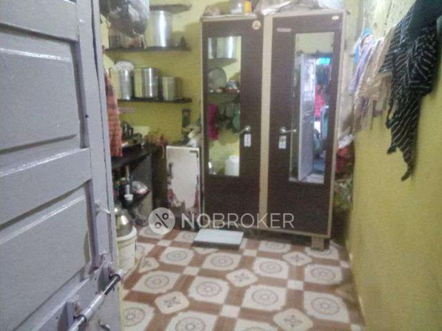 2 BHK House For Sale In Vishnu Nagar, Chembur